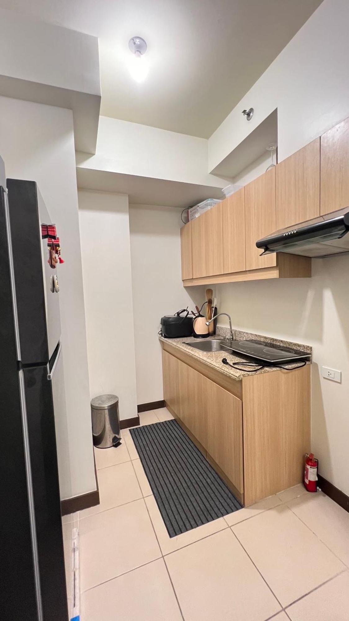 Brixton Place, Weston Tower 마닐라 외부 사진